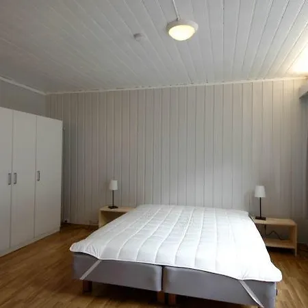 度假居 Stayplus Posebyen *